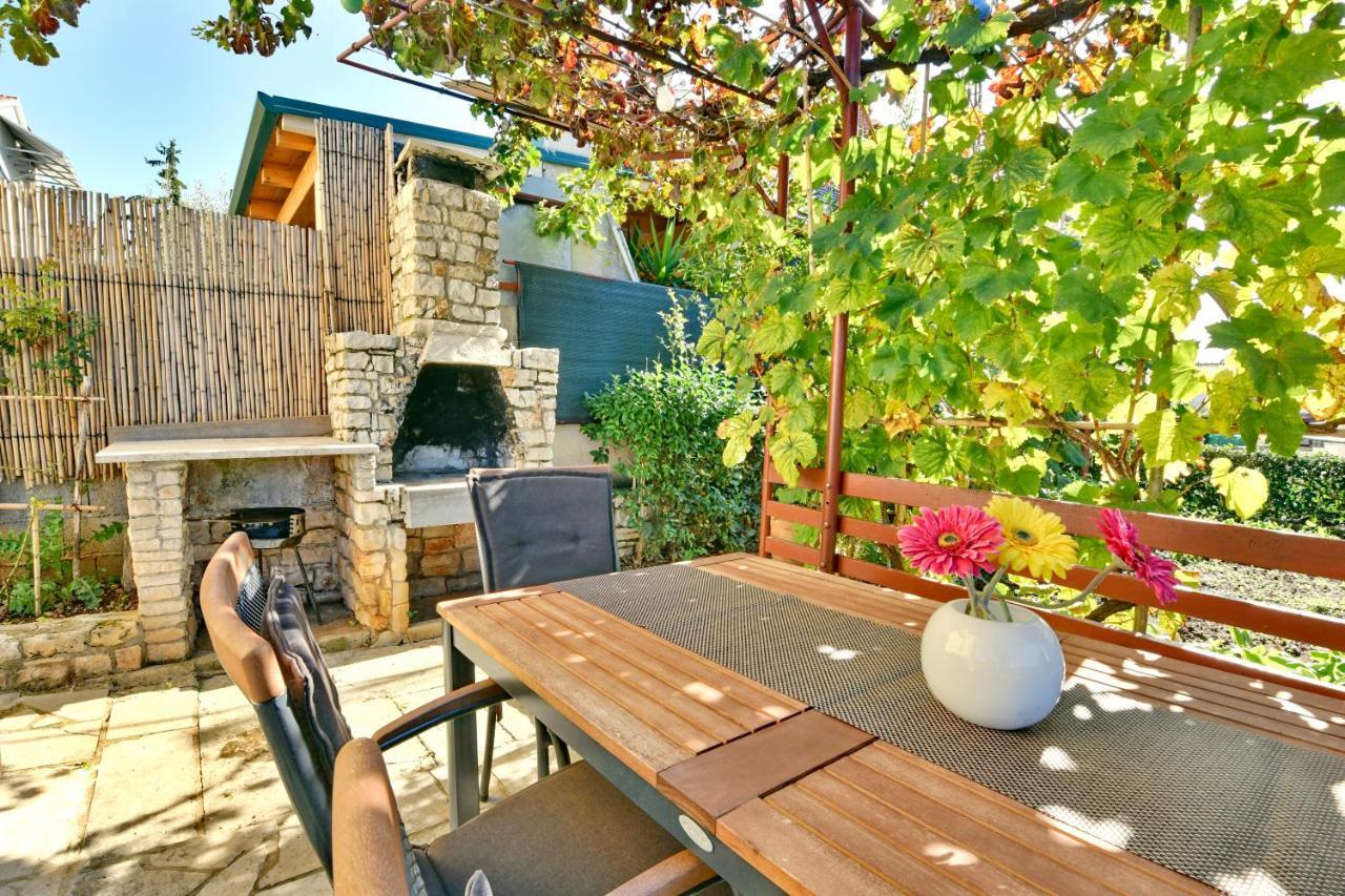 Adriatico Bungalow Пореч Екстер'єр фото