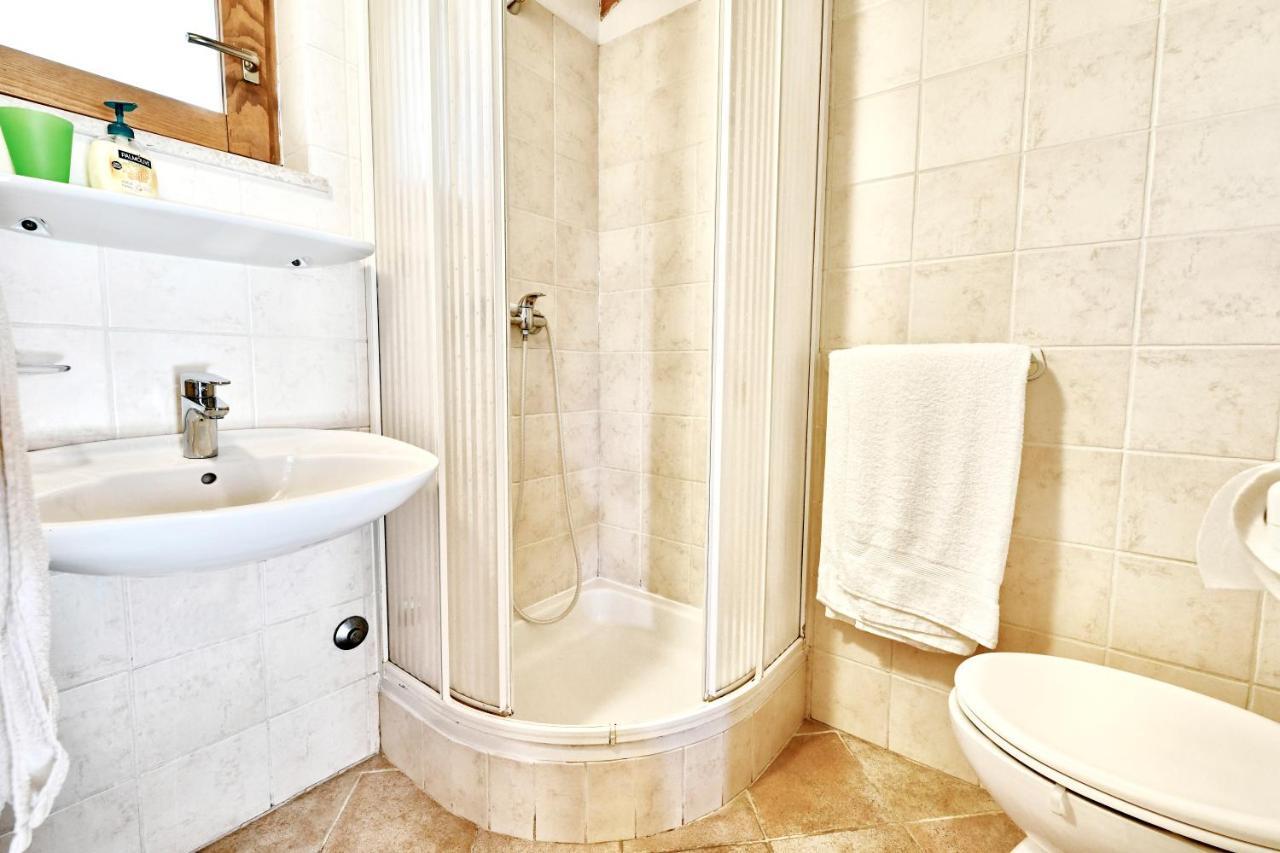 Adriatico Bungalow Пореч Екстер'єр фото